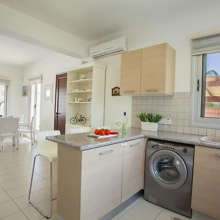 Posidonas 3 Case de vacanță