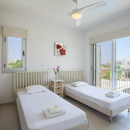 Holiday home Posidonas 3 Protaras