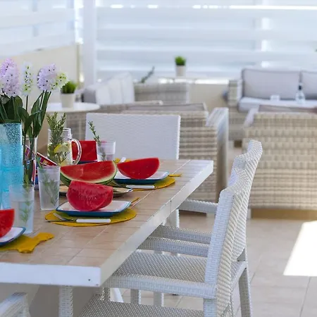 Holiday home Posidonas 3 *