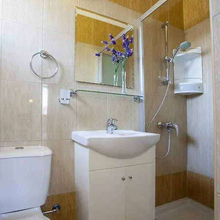 Posidonas 3 Holiday home *