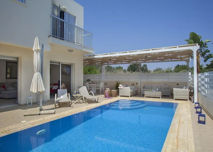 Posidonas 3 Holiday home *